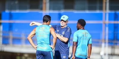 Grêmio recebe o Vasco na volta do Brasileirão