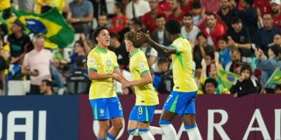 Brasil marca no último minuto e garante vaga na semifinal do Mundial Sub-17