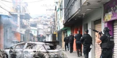 Sobe para cinco o número de policiais mortos em megaoperação no RJ