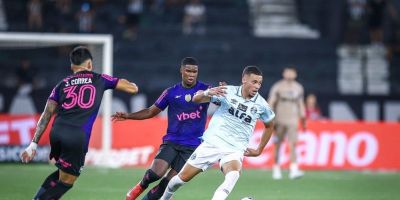 Grêmio é derrotado por 3 a 2 para o Botafogo pelo Brasileirão