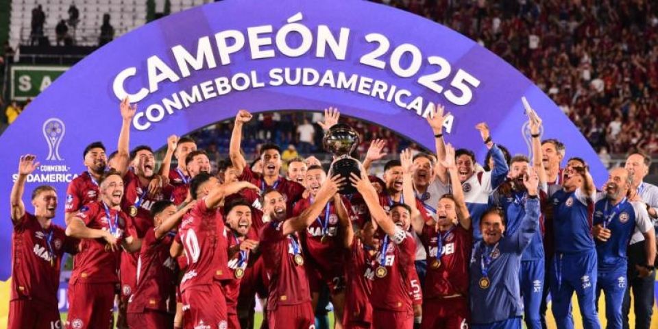 Atlético-MG é derrotado nos pênaltis para o Lanús e fica com o vice da Sul-Americana