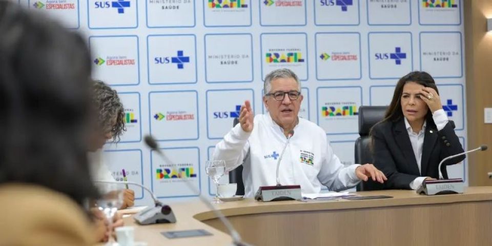 Saúde anuncia compra de 2,8 milhão de doses contra vírus sincicial