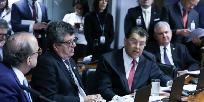 Comissão do Senado aprova aumento da taxação de fintechs e bets