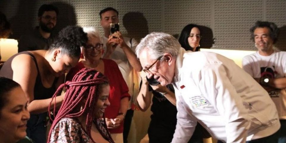 Brasil elimina transmissão vertical do HIV e alcança menor taxa de mortalidade dos últimos anos