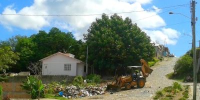 Infraestrutura reforça serviços de recolhimento de entulhos em Camaquã