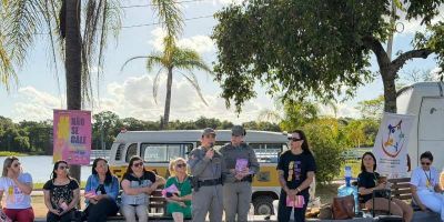 Camaquã reforça a importância da rede de proteção às mulheres em ação conjunta na prainha