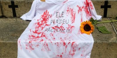 Mulheres vão às ruas em todo país para protestar contra o feminicídio
