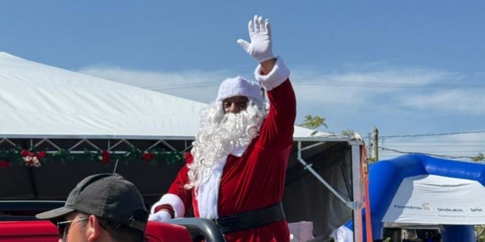 Tarde Encantada leva alegria e espírito natalino à muitas famílias em Camaquã