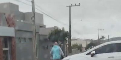 Acidente de trânsito deixa motociclista ferida em Camaquã