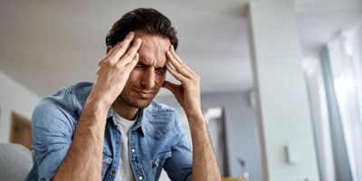 AVC: saiba reconhecer os sinais e por que cada minuto conta