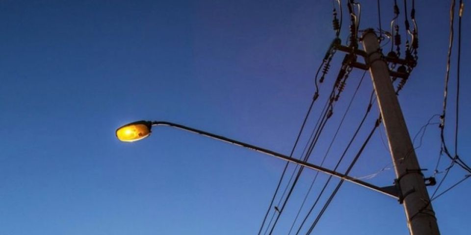 Vereador solicita troca de lâmpadas queimadas em mais de 30 pontos de Tapes