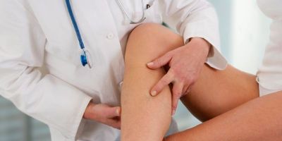 Calor de dezembro expõe avanço silencioso da insuficiência venosa no Brasil