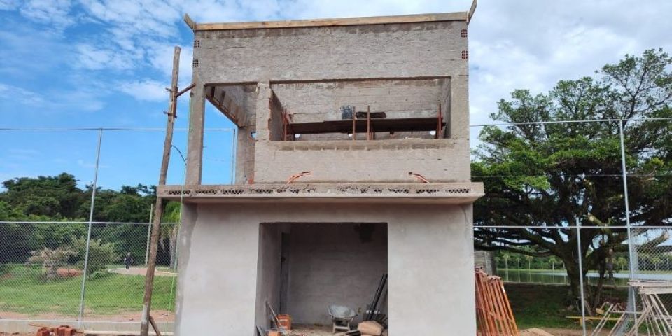 Nova estrutura da quadra da Prainha é vandalizada em Camaquã