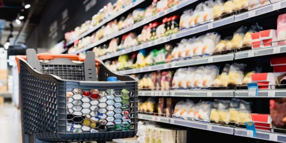 Preço médio dos alimentos recua em 2025 no RS