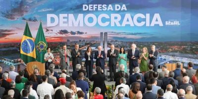 Lula veta integralmente PL da Dosimetria