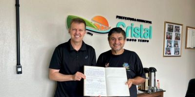 Marilnei Krüger assume temporariamente o comando da Prefeitura de Cristal