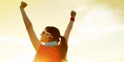 Entenda os 3 pilares da saúde em 2026: sono, movimento e menos estresse