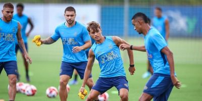 Com time alternativo, Grêmio encara o Guarany de Bagé pelo Gauchão
