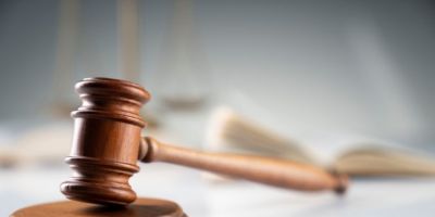 Homem é condenado a mais de 85 anos de prisão por chacina de quatro pessoas em bar de Porto Alegre