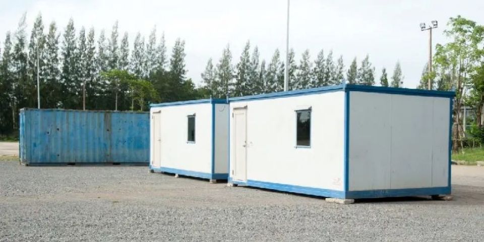 Após danos climáticos, Camaquã aposta em contêineres para garantir aulas na EMEF João Beckel