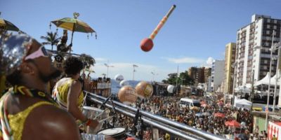 Carnaval de 2026 deve movimentar R$ 18,6 bilhões em todo o Brasil