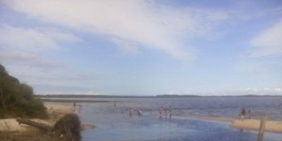 Barco afunda em Tapes com cinco pessoas mas todas se salvam