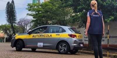 Governo do Estado anuncia retirada do teste de baliza no exame para primeira habilitação no Rio Grande do Sul