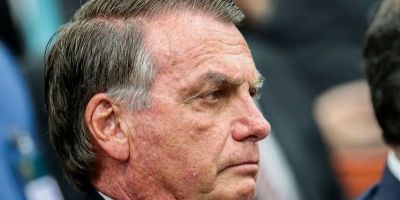 STM recebe pedido de perda de patente de Bolsonaro e mais 4 oficiais