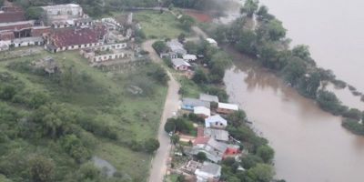 Quatro regiões do país têm alerta de chuvas intensas até sábado (7)