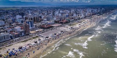 Turismo de verão no Rio Grande do Sul mantém crescimento e projeta novo recorde em 2025/2026