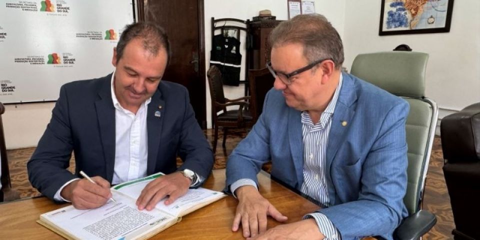 Alexandre Velho toma posse como novo presidente do Irga e destaca abertura de novos mercados e alternativas para uso do arroz