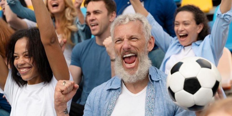 Marcas precisam ir além do patrocínio tradicional para se conectar ao novo fã de esporte, aponta estudo