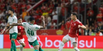 Mercado falha e Inter é derrotado pelo Palmeiras por 3 a 1 no Beira-Rio