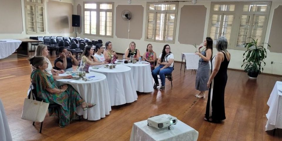 Supervisores escolares da Rede Municipal de Ensino participam de formação em Camaquã