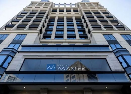 Mendonça se reúne com PF e define novas etapas da apuração do Master