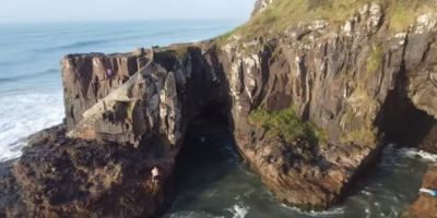 Encontrado corpo de homem que caiu no mar ao tentar tirar foto na Praia da Guarita, em Torres