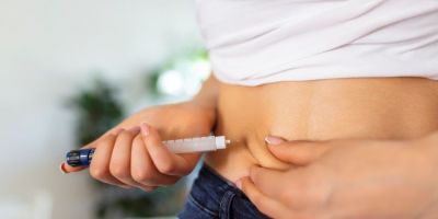 Canetas emagrecedoras ampliam atenção com pele e cabelo