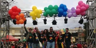 Parada de Luta LGBTQIA+ ocorre neste domingo em Tapes