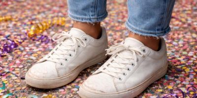 Tênis do sacrifício: como recuperar seu parceiro de folia depois do Carnaval