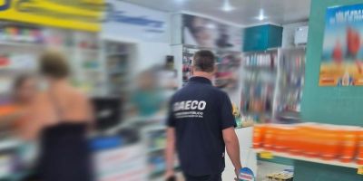 Ministério Público interdita farmácia e apreende medicamentos irregulares em Torres