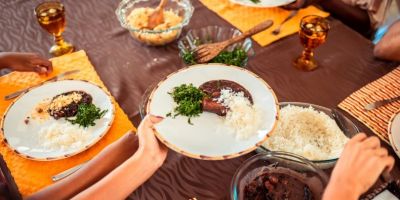 Como a gastronomia ajuda a preservar tradições culturais