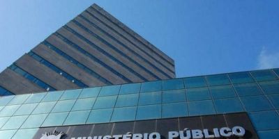 MPRS denuncia homem que agrediu músico Júlio Reny por lesão corporal grave em Porto Alegre