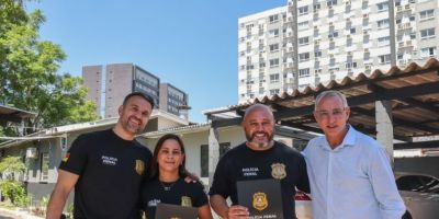 Policiais penais salvam mulher em risco de queda no 12º andar de prédio em Porto Alegre