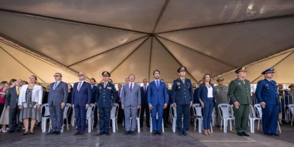 Eduardo Leite oficializa novo comandante-geral do Corpo de Bombeiros Militar do RS